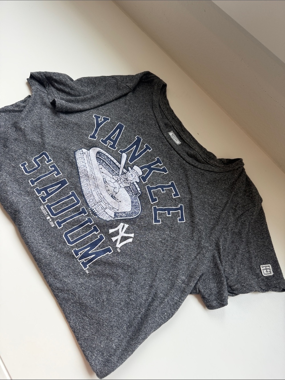 Tailgate Exclusive New York Yankees tee